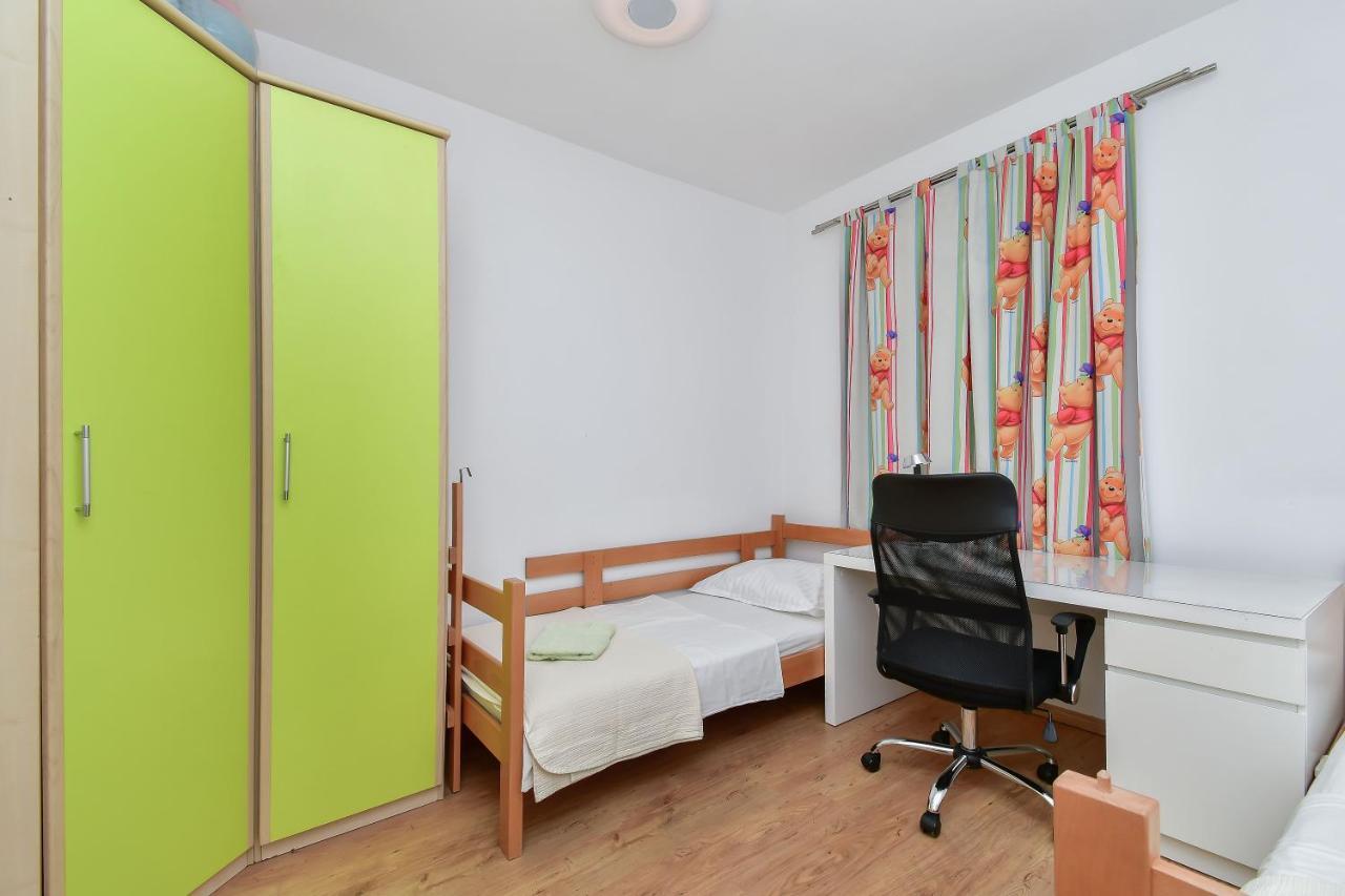 Apartment Ela Omiš Zewnętrze zdjęcie