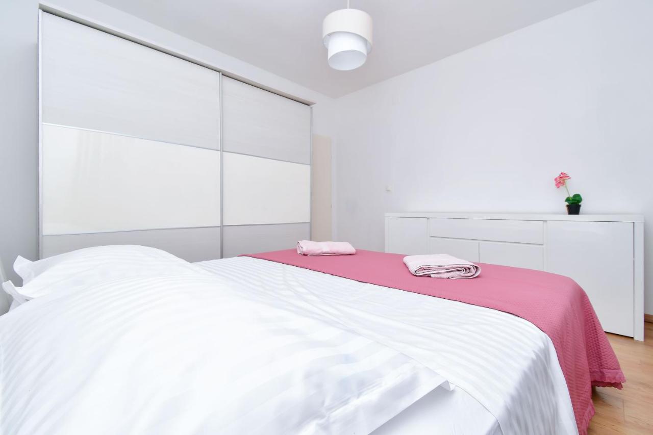 Apartment Ela Omiš Zewnętrze zdjęcie