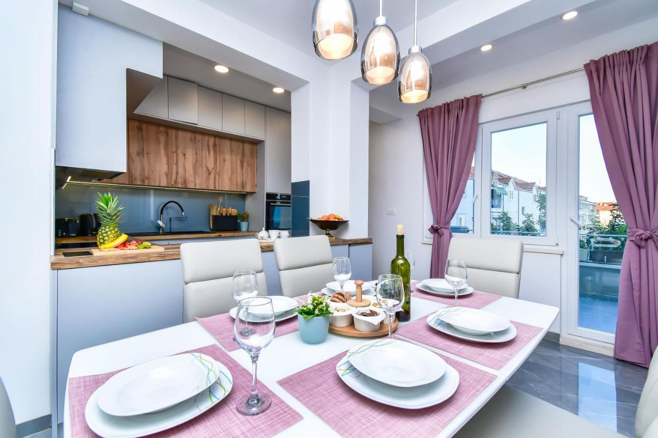 Apartment Ela Omiš Zewnętrze zdjęcie