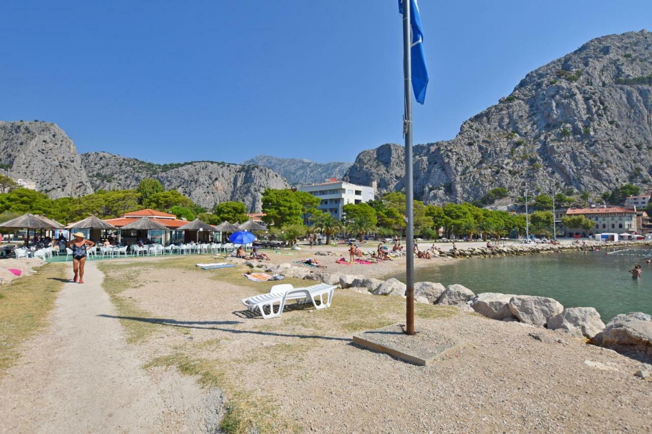 Apartment Ela Omiš Zewnętrze zdjęcie